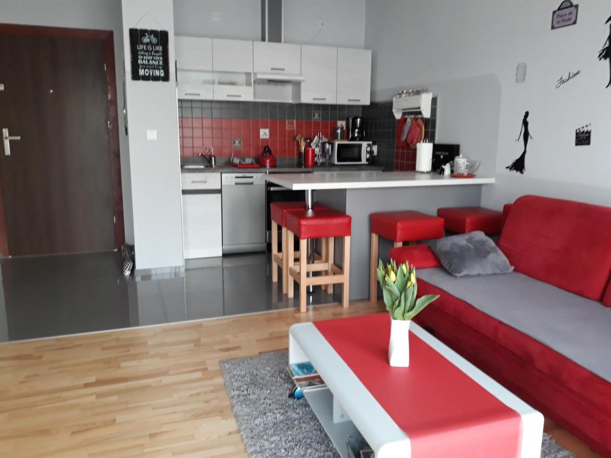 Przytulny Apartamencik Darlowko Exterior foto